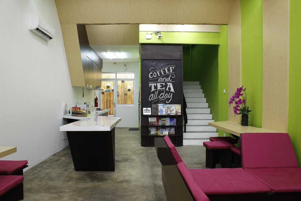 Teduh Hostel Kota Tua Dżakarta Zewnętrze zdjęcie