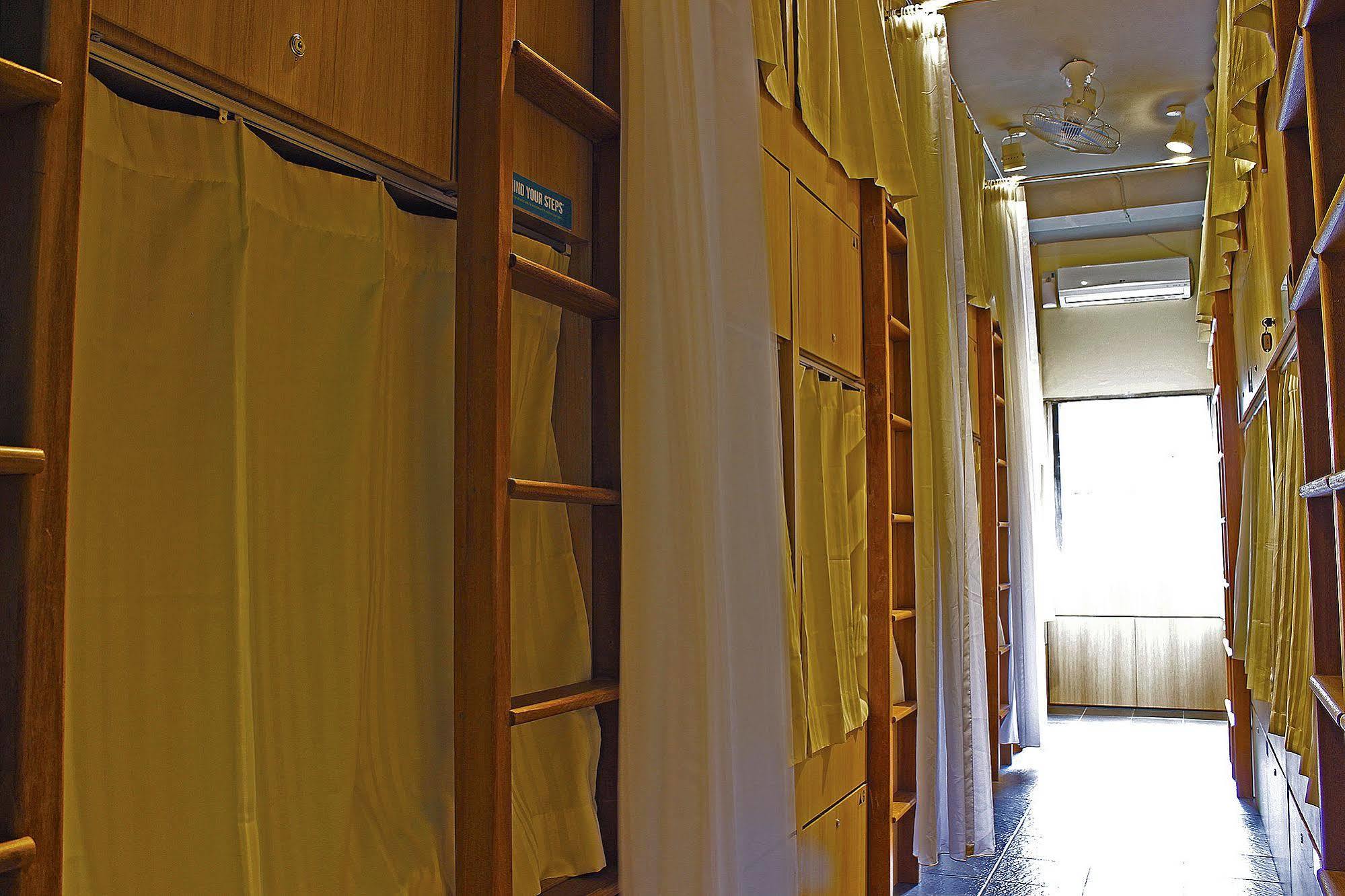 Teduh Hostel Kota Tua Dżakarta Zewnętrze zdjęcie