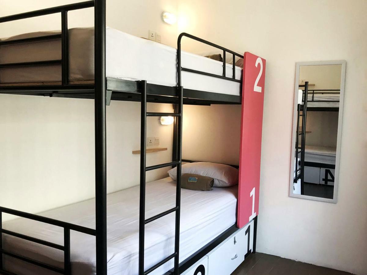 Teduh Hostel Kota Tua Dżakarta Łóżka hostelowe
 zdjęcie